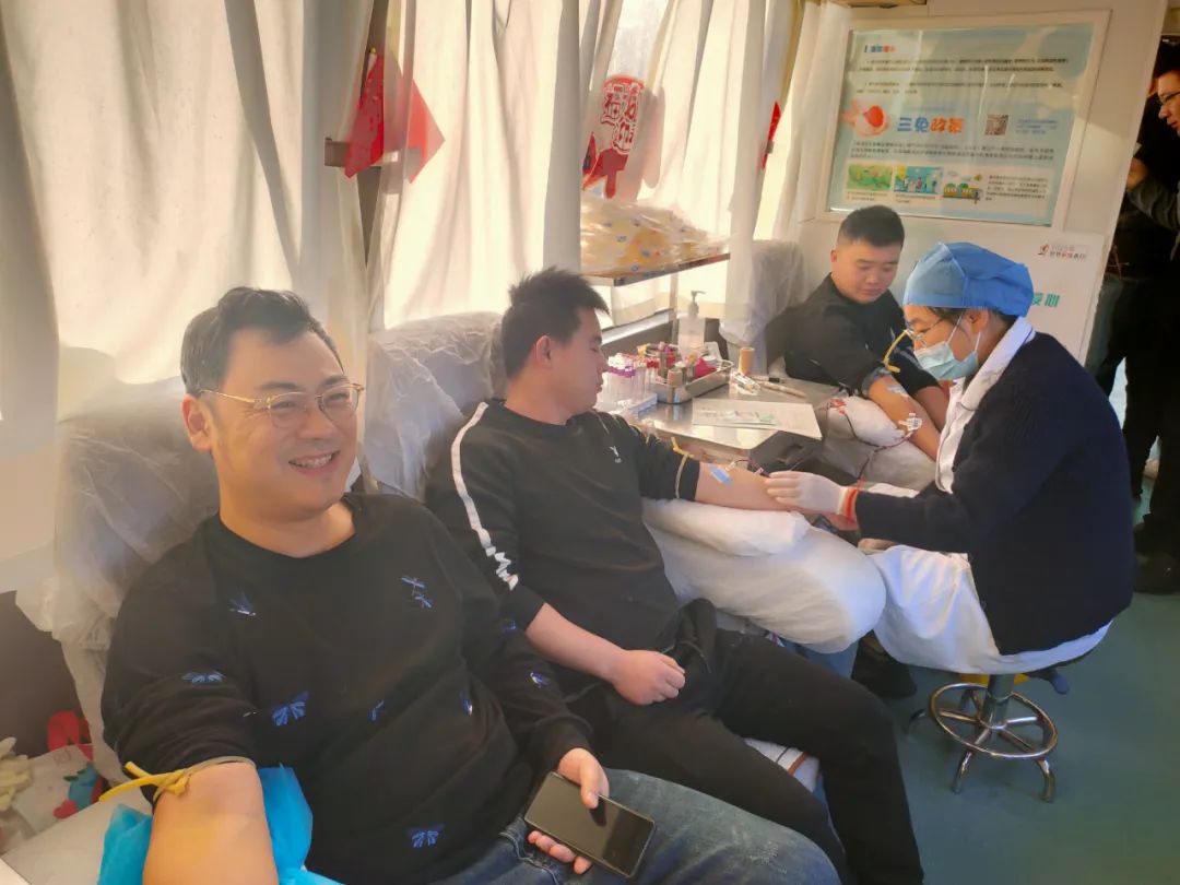 爱心转达 | 万赢娱乐工业组织员工开展自愿献血活动-万赢娱乐要闻-万赢娱乐