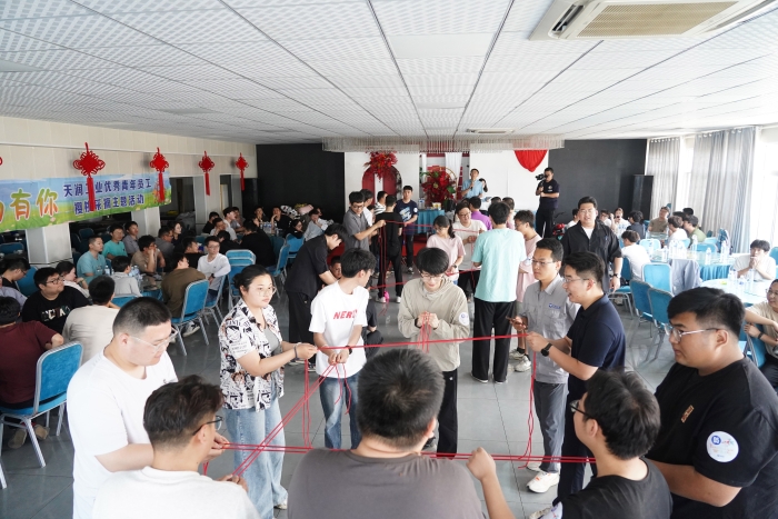 Young Together，，“樱”为有你 | 万赢娱乐工业开展新入职大学生樱桃采摘主题团建运动-万赢娱乐要闻-万赢娱乐